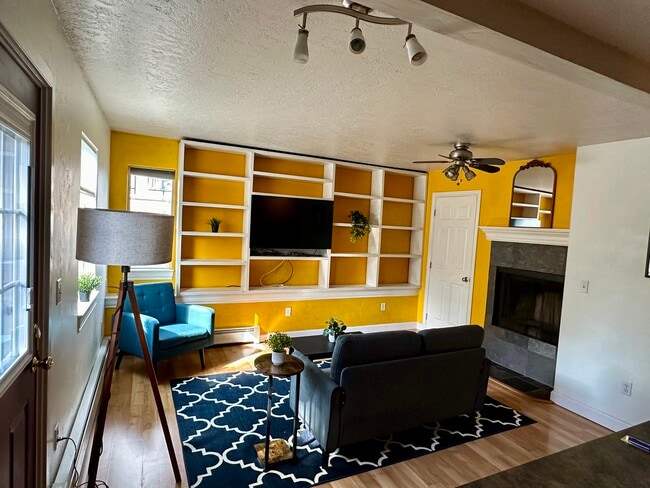 Photo - 328 E 15th Ave Unit 6