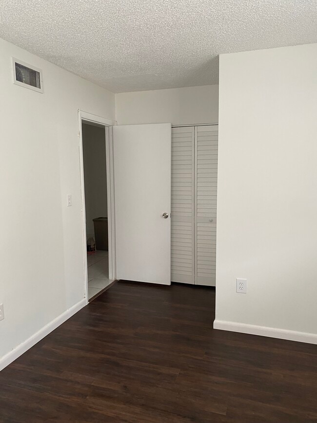 Photo - 199 SW 12th Ave Unit 413E