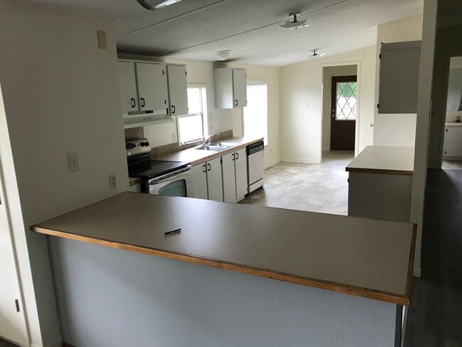 Kitchen - 1414 Tejas Trail