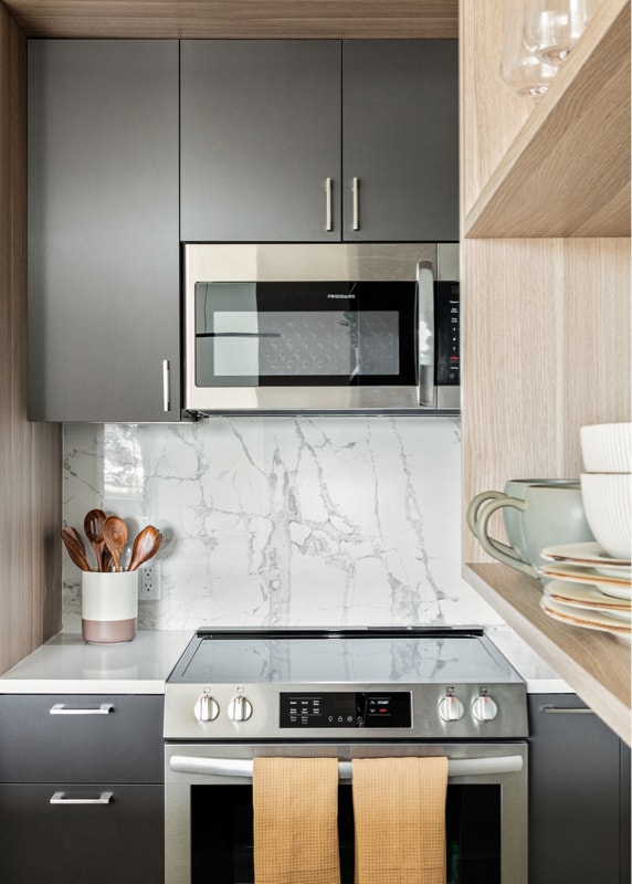 Photo - 72-01 Queens Blvd