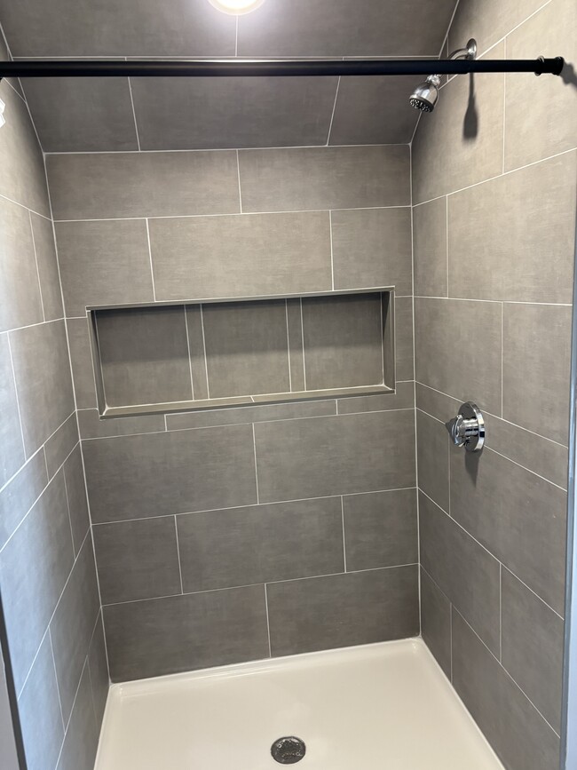 Photo - 82 Lyon Ave Unit #2