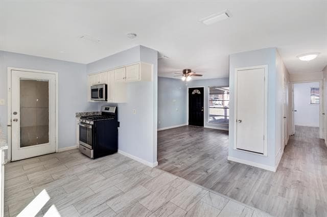 Photo - 2221 SE 14th St