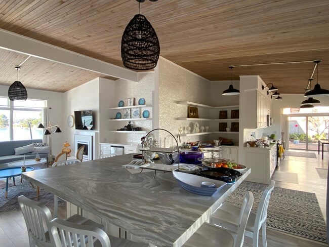 Photo - 61 Peninsula Rd