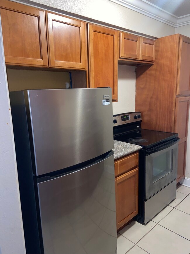 Photo - 2031 Pace Blvd Unidad Spacious Apt in Algiers