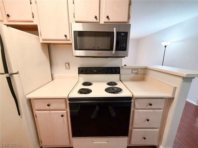 Photo - 5211 S Lindell Rd Unit 105