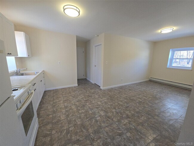 Photo - 91 Holloran Rd