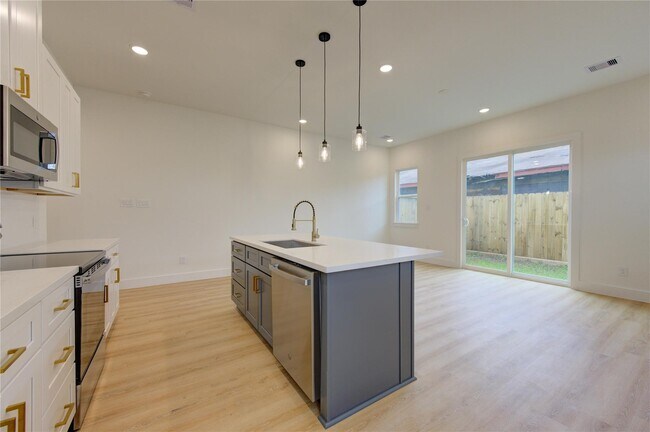 Photo - 4029 Knoxville St