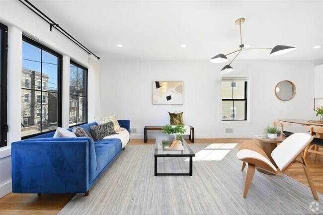 Building Photo - 77 Clerk St Unit A Rental