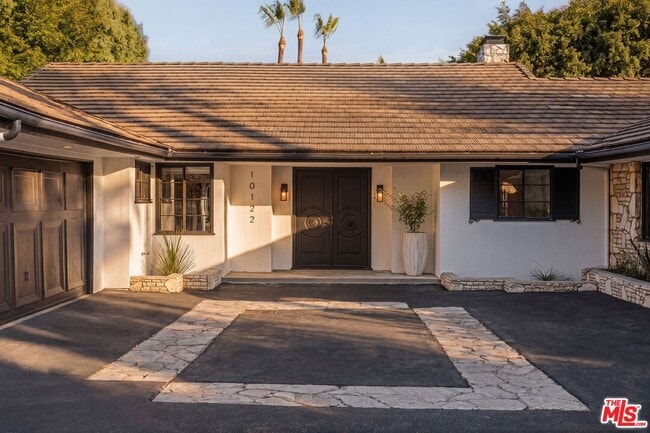 Photo - 10122 Sunbrook Dr