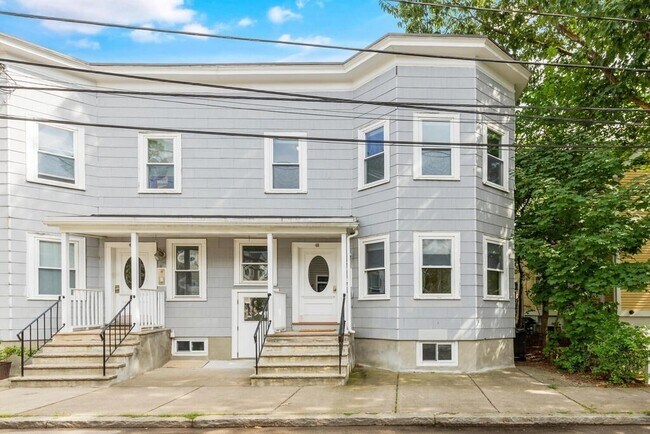 Photo - 46 Elmwood St Unit 2