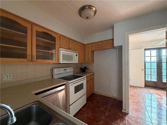 Photo - 26 Beech Ave Unit 16