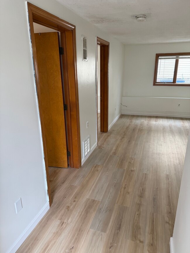 Photo - 97 Mill St Unit 2 - Downstairs