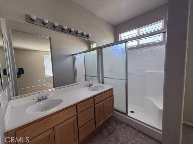 27450 Fallbrook Ct