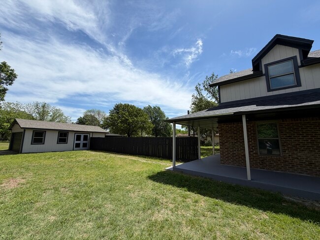 Photo - 152 Riverboat Dr