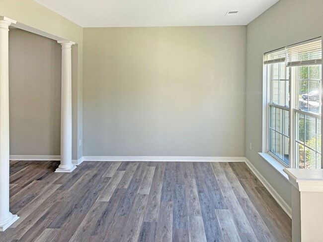 Photo - Holiday Special! – No Application Fee This Season! Charming 3 bed, 2.5 bath Townhouse in Henrico!