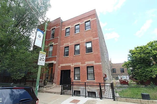 Photo - 1344 W Ohio St