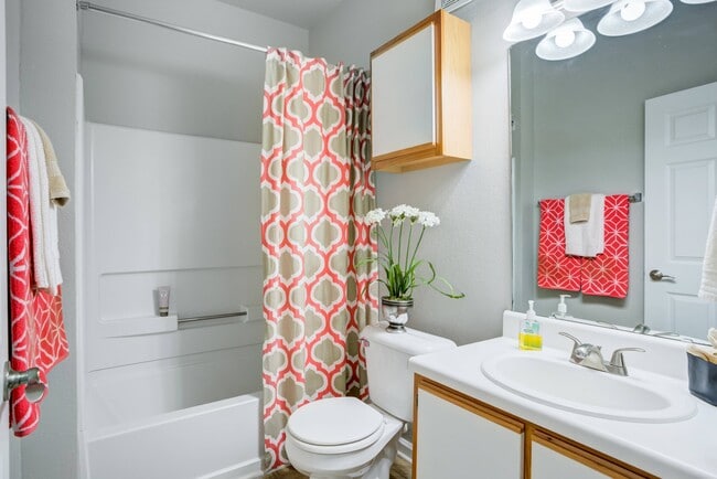 Full Bathroom View