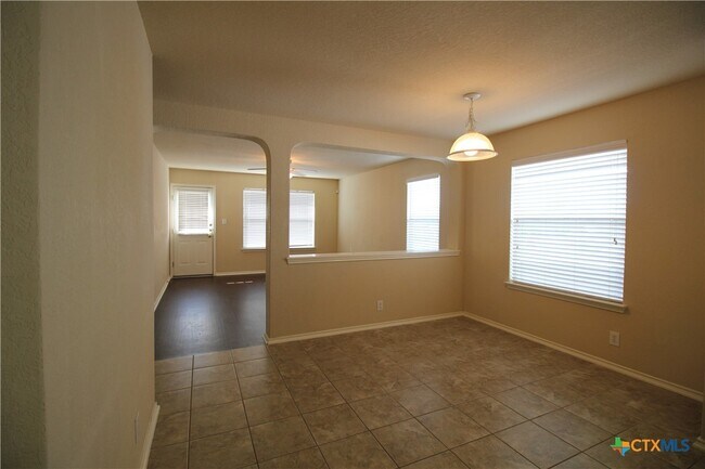 Photo - 249 Val Verde Dr