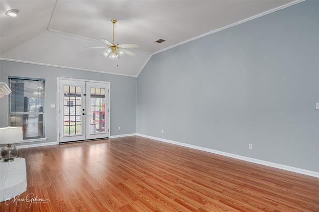 Photo - 3303 Salem Pl