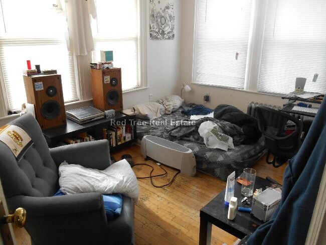 Photo - 70 Chester St Unit 2