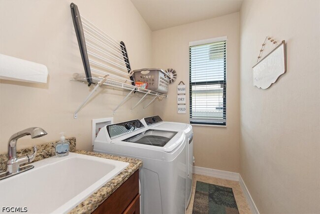 Photo - 1614 NW 43rd Ave