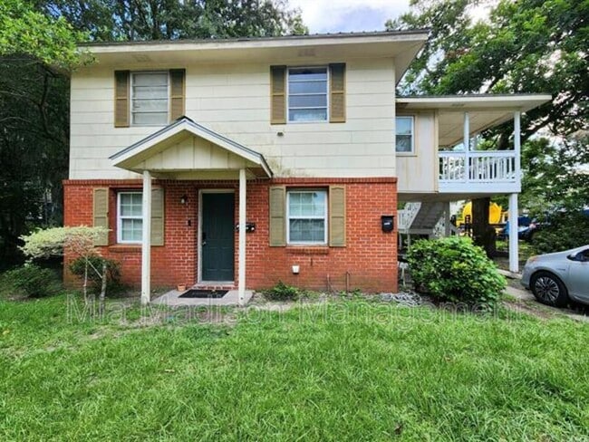 Building Photo - 1205 E 67th St Rental