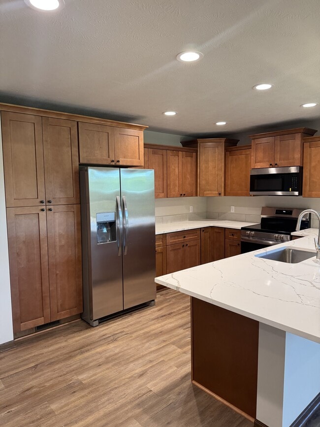 Photo - 143 W Ida Ln