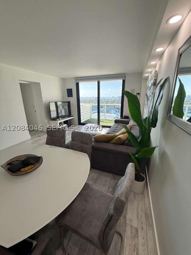 Photo - 13499 Biscayne Blvd Unit 1414