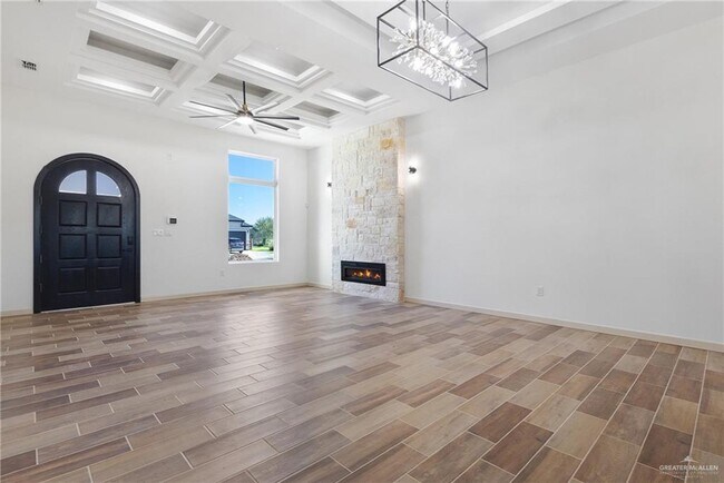 Photo - 17 N Alyna Ave