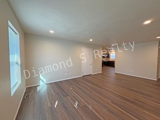 Photo - Brand New Build - Conveniently Located nea...