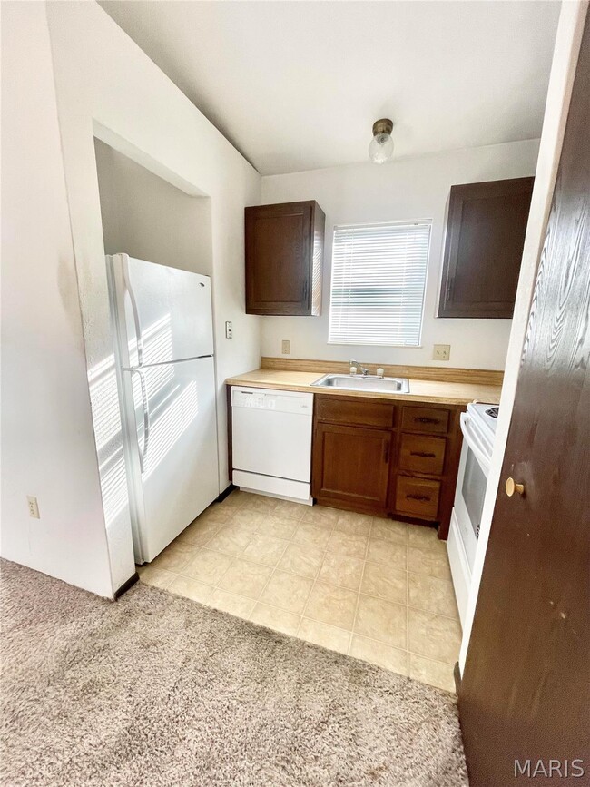 Photo - 141 Ashley Dr