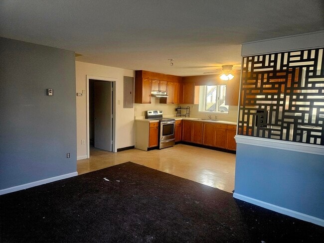 Photo - 88 Albert Ave