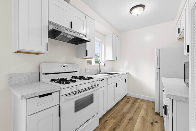 Photo - 2BR Coastal La Jolla Apartment | Steps to Windansea Beach Unidad 6508 La Jolla Blvd