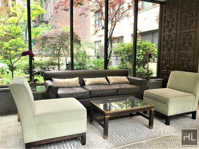 Building Photo - EAST 49 STREET Rental