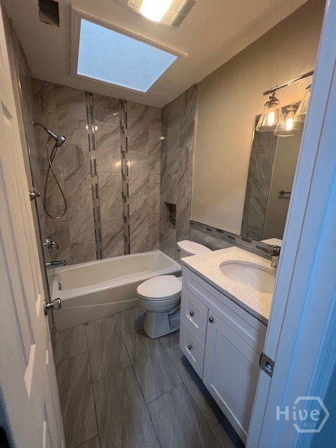 Photo - 407 1st St