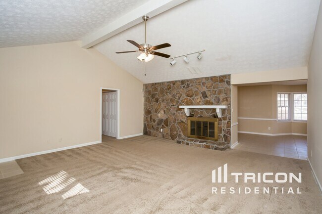 Photo - 1631 Quail Run SW