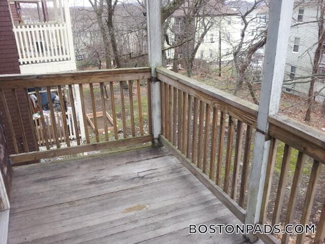 Photo - 27 Fessenden St Unit 3