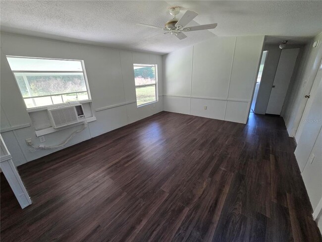 Photo - 7829 Wayfarer Dr