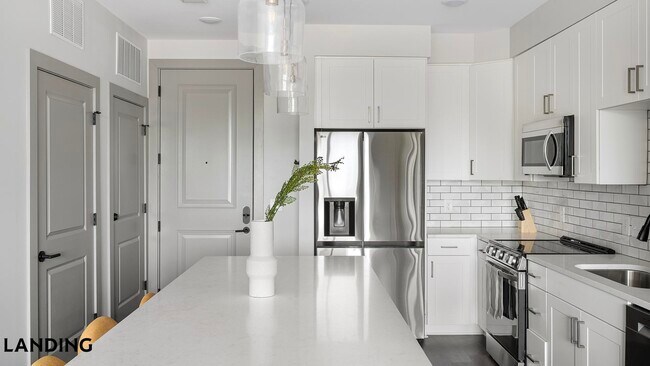 Photo - 1310 Hillside Ave Unidad 351