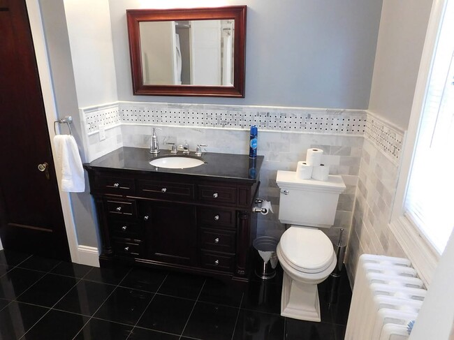 Photo - 78 W Market St Unit #2