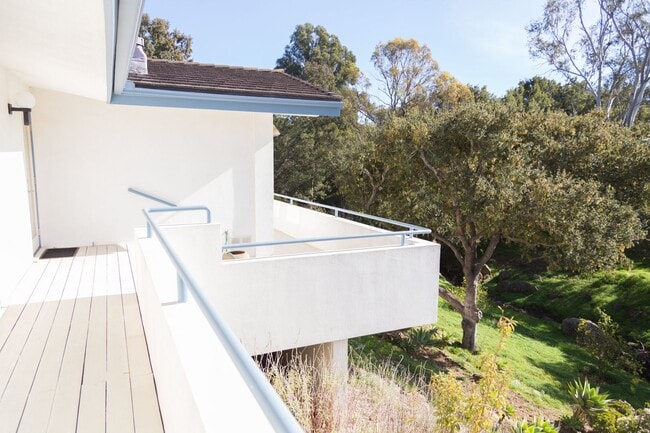 Photo - Well-Appointed Home in Desirable Mountain View School District