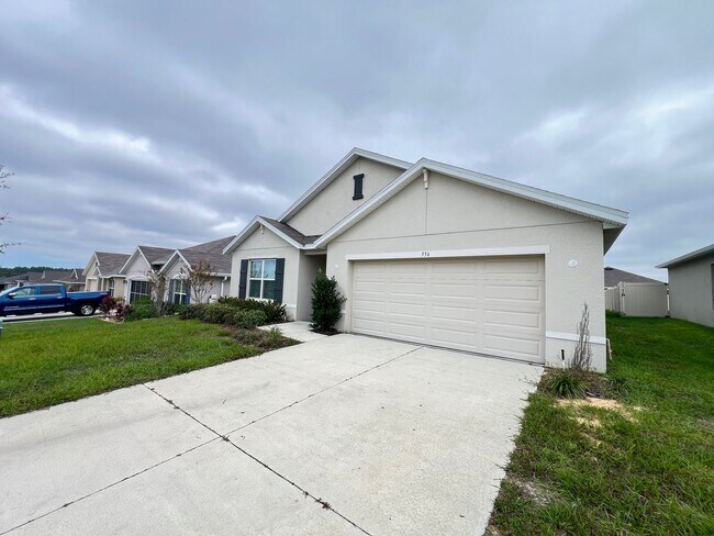 Photo - 4 Bedroom, 2 Bathroom Home in the Highly D...