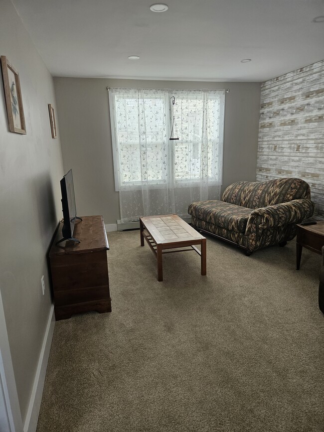 Photo - 1 Carpenter St