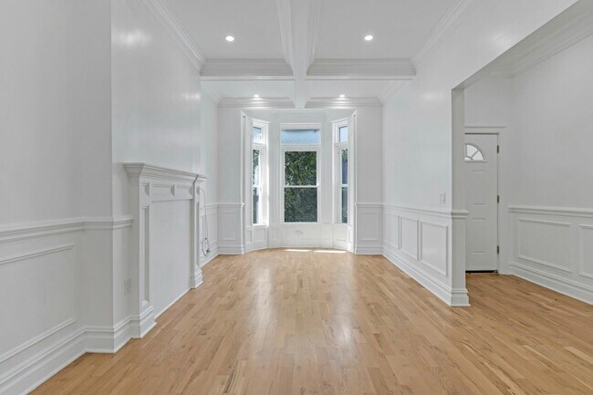 Photo - 52 Brinkerhoff St