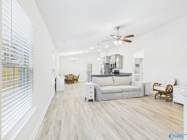 Photo - 15251 Lapwing Cv