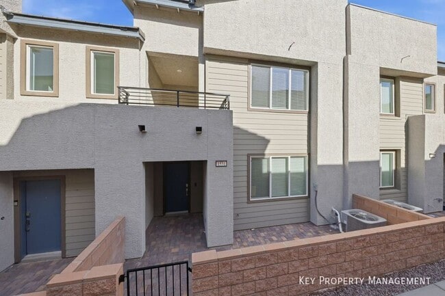 Building Photo - 1531 Emilia Xing Pl