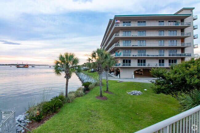 Building Photo - 5 Calhoun Ave Unit 606 Rental