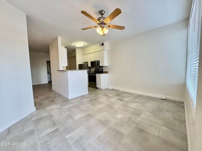 Photo - 1701 E Colter St Unit 110