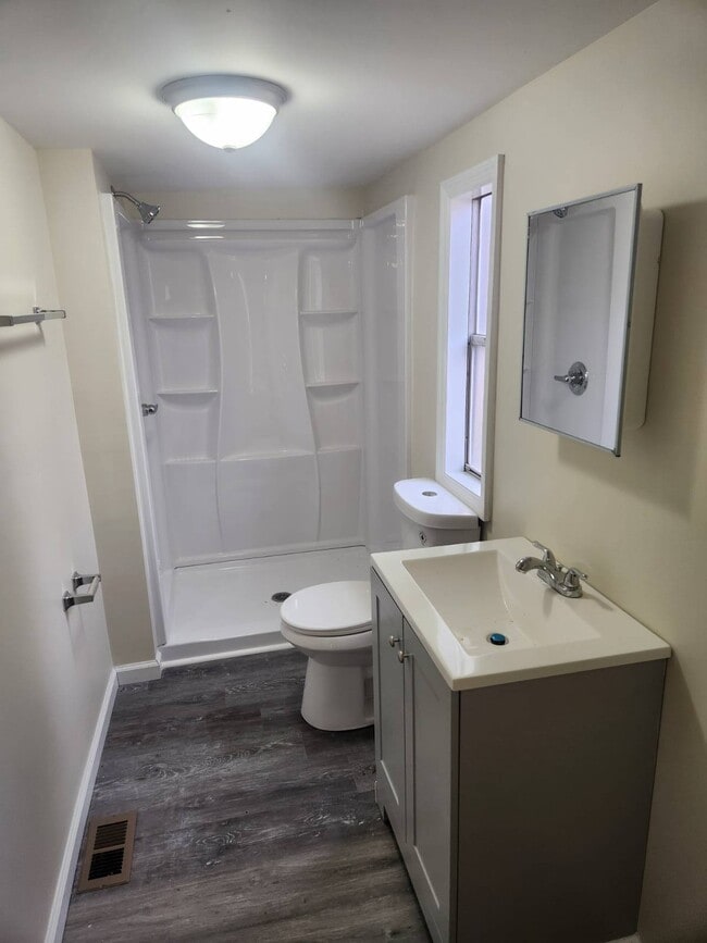 Photo - 743 Three Bridges Estates Cir