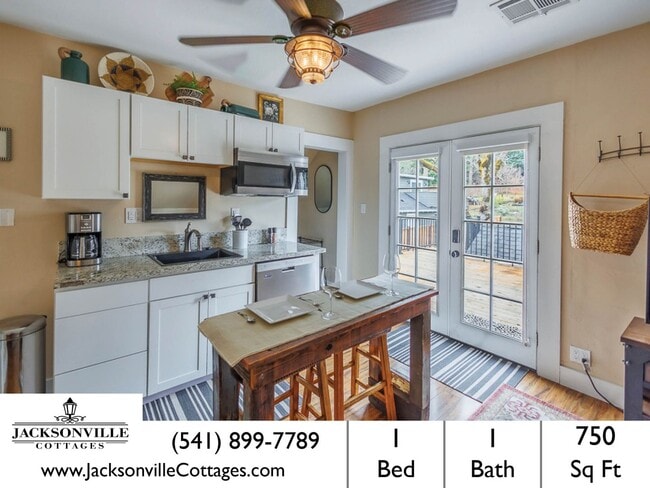 Photo - The Loft: Furnished Jacksonville Suite! Grand Deck with Views, King Bed $300 Utility Fee